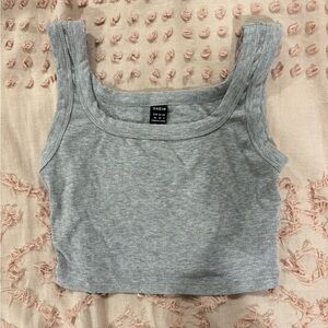 🤍3/$25🤍 SHEIN Heather Gray Ribbed Crop Top